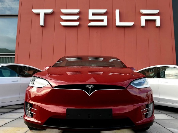 Tesla: Dẫn Dắt Cuộc Cách Mạng Xe Điện